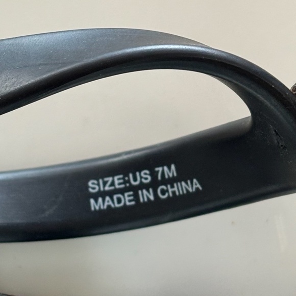 Kate Spade New York Platform Flip Flops β Size 7 - Picture 6 of 6